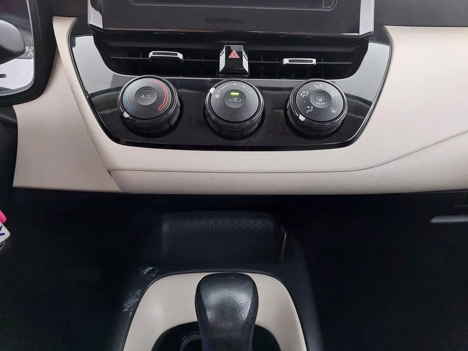 2024 Toyota Corolla XLI 