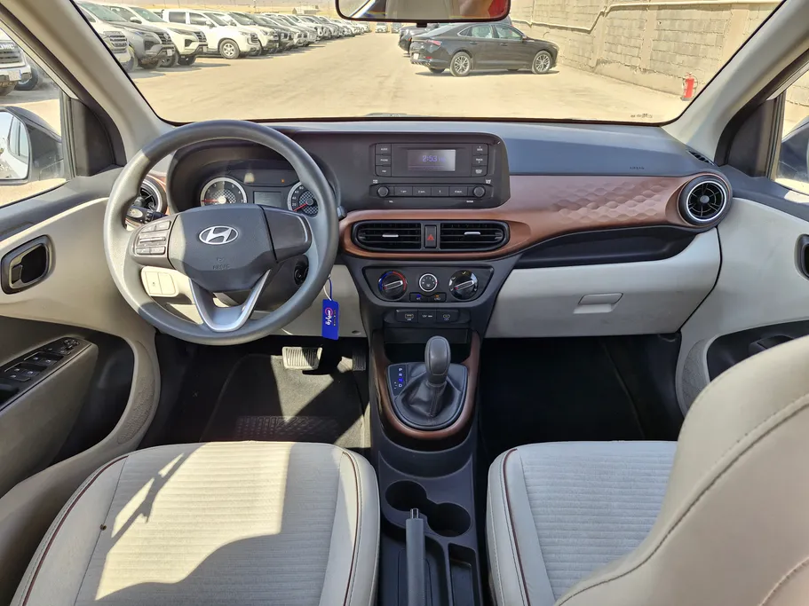 هيونداي Grand i10 فلييت 2024 