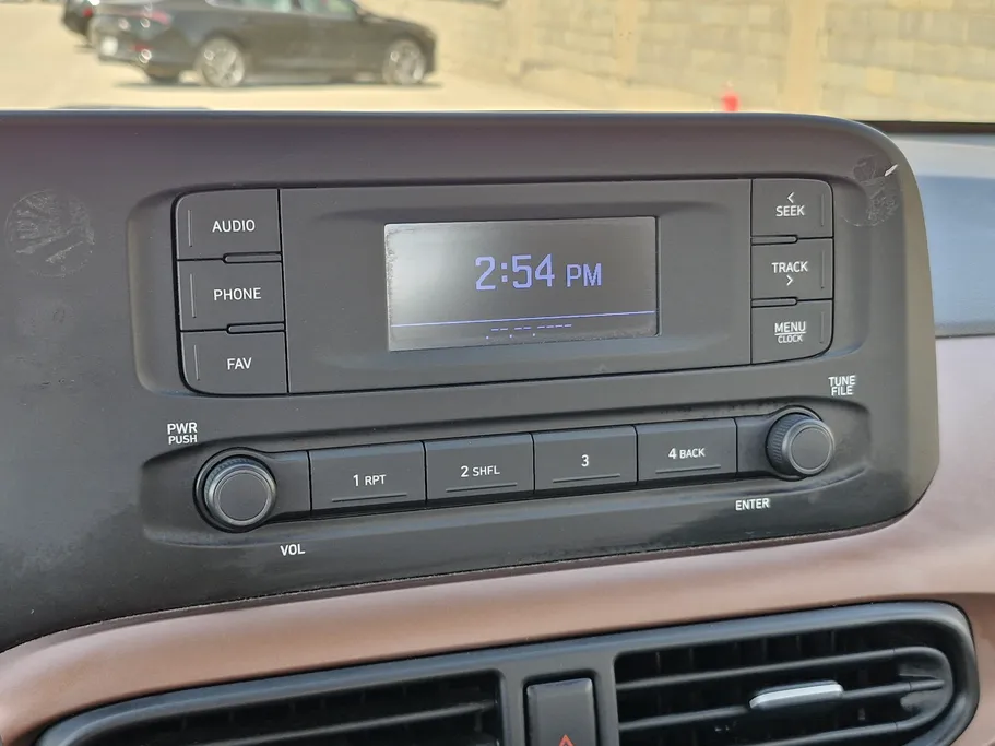 هيونداي Grand i10 فلييت 2024 
