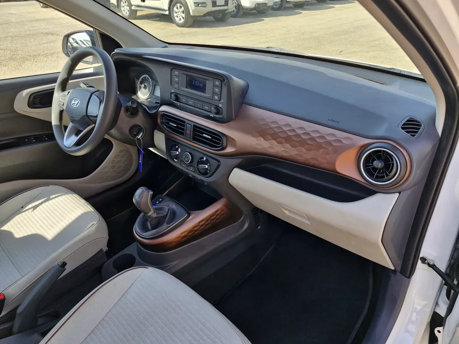 هيونداي Grand i10 فلييت 2024 
