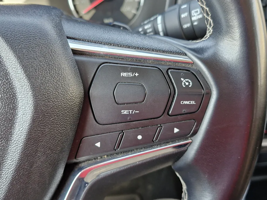 2023 Isuzu MU Full 