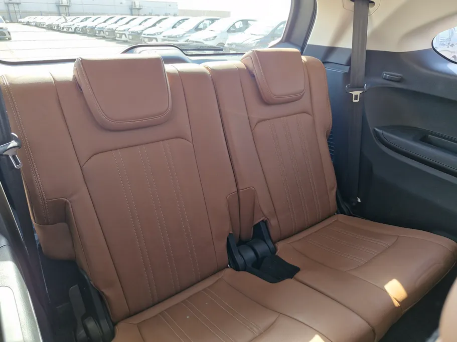 2023 Isuzu MU Full 