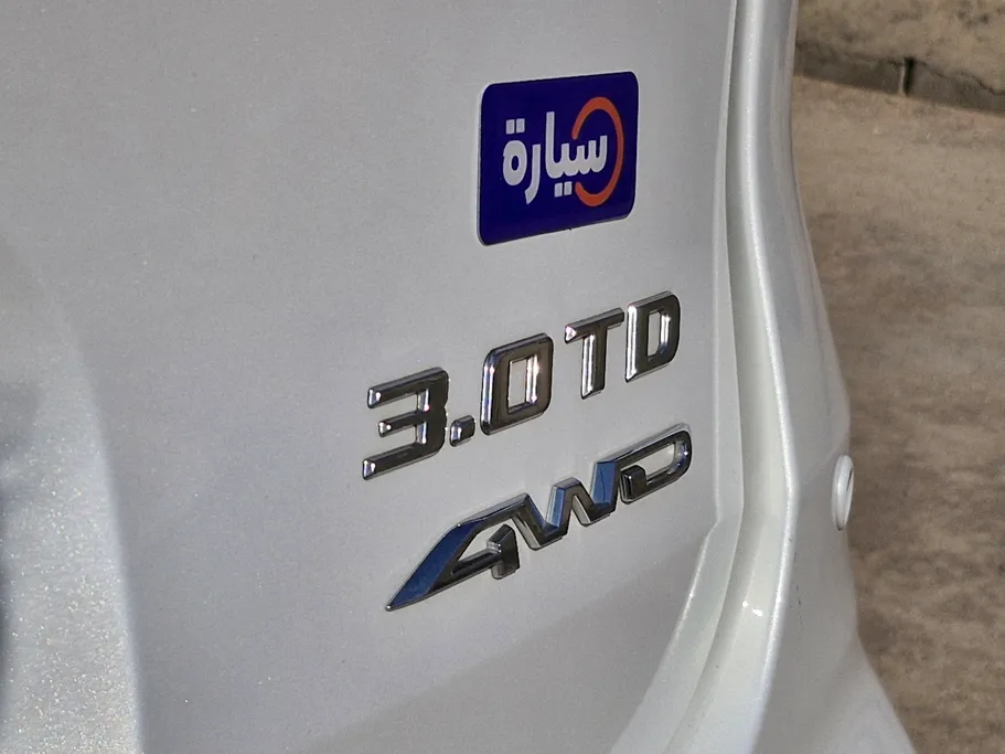 2023 Isuzu MU Full 