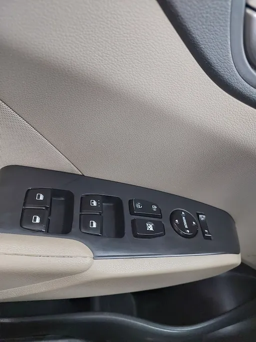 2023 Hyundai Accent Smart 
