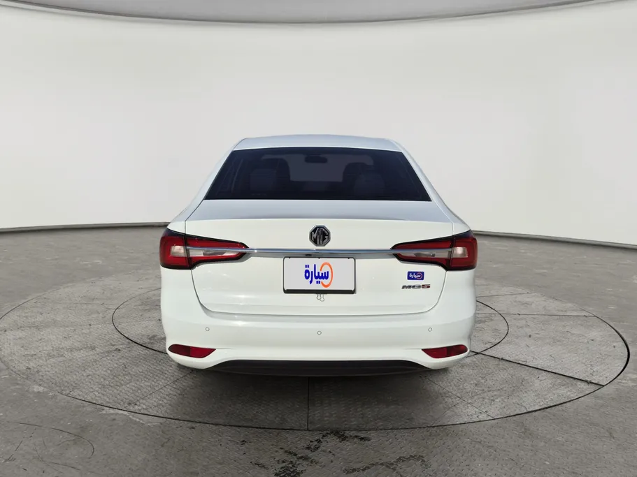 2024 MG 5 COM 