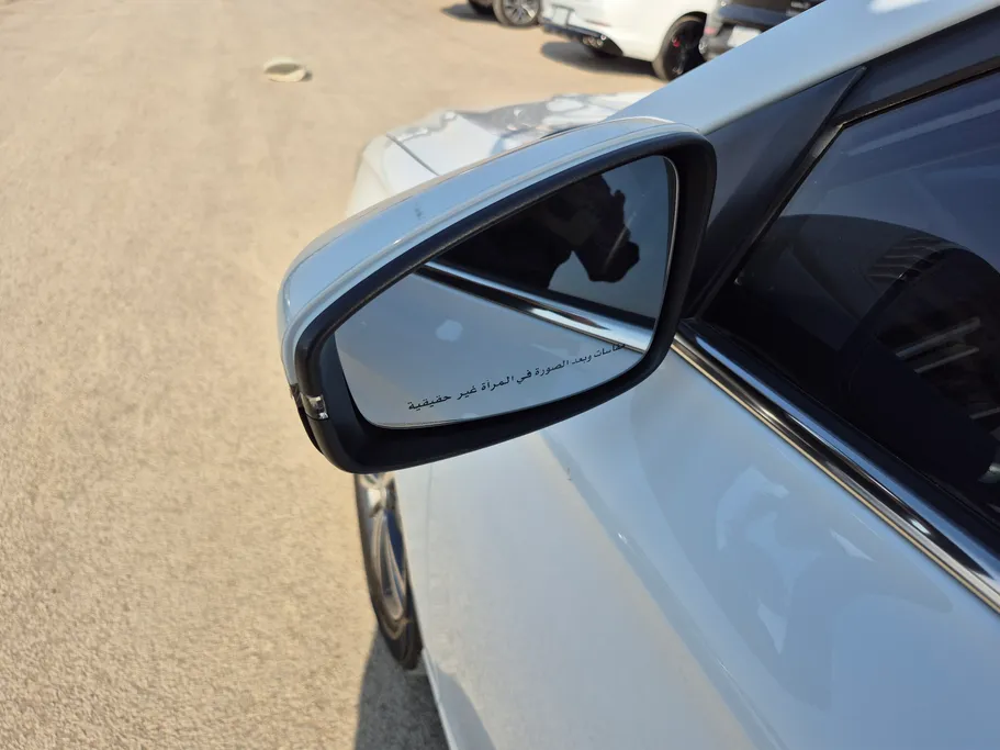 2024 MG 5 COM 