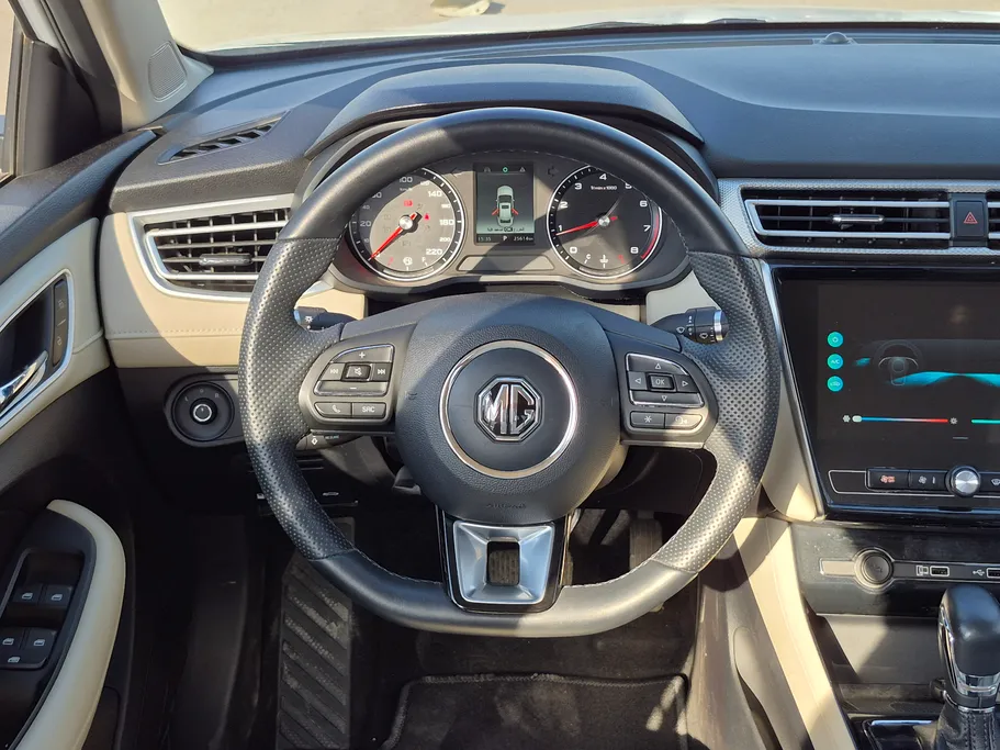 2024 MG 5 COM 