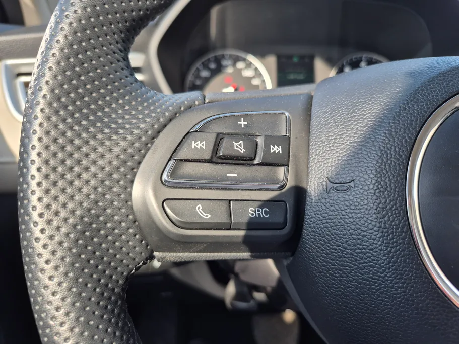2024 MG 5 COM 