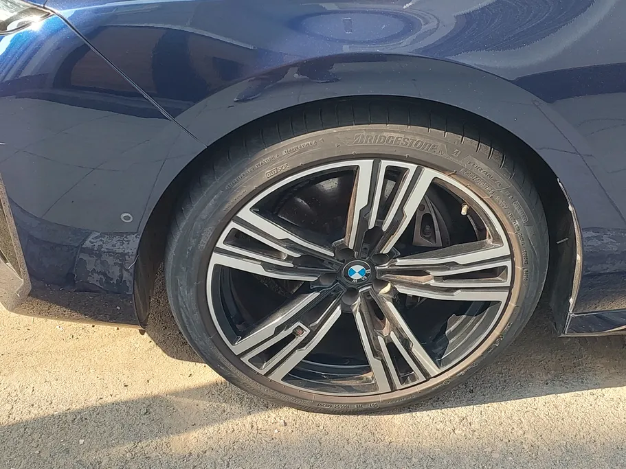 2024 BMW 7 Series 735i 