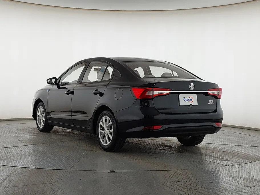 2023 MG 5 STD 