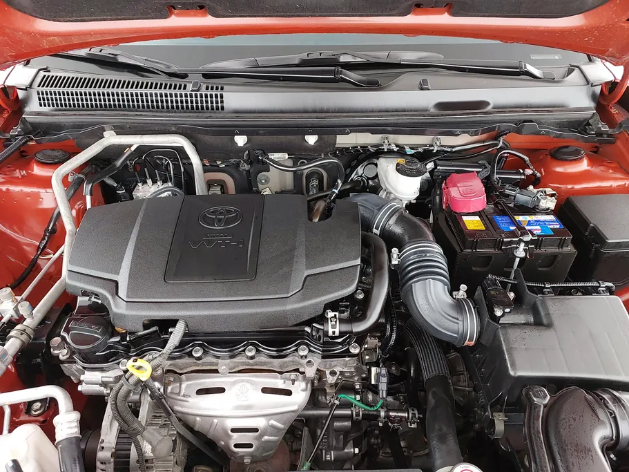 2023 Toyota Yaris  Y Plus 