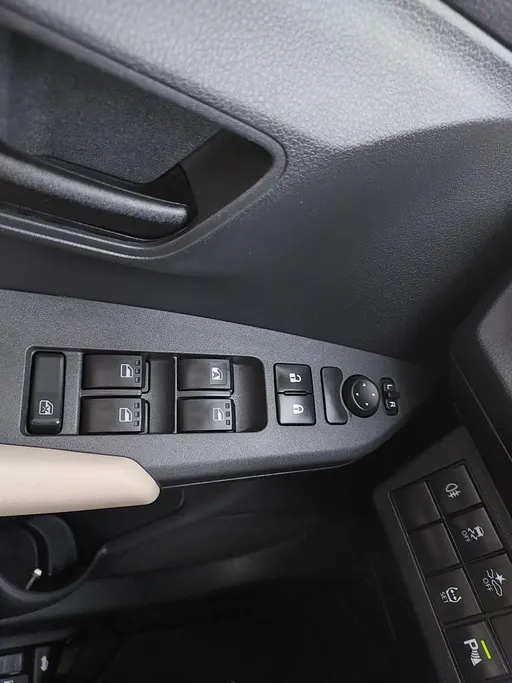 2023 Toyota Yaris  Y Plus 