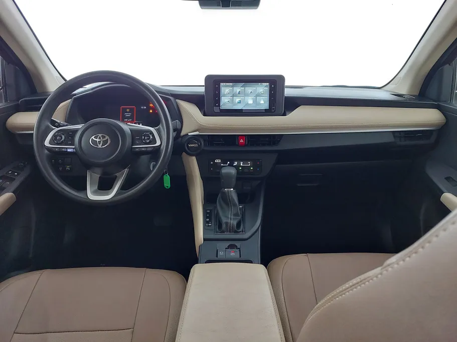 2023 Toyota Yaris  Y Plus 