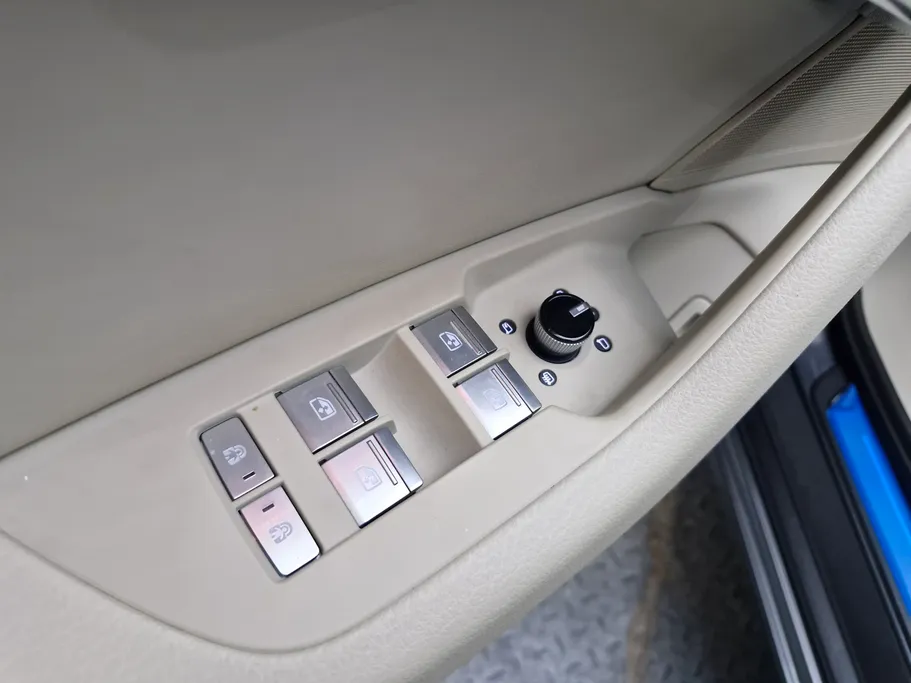 2025 Audi A6 40 TFSl 