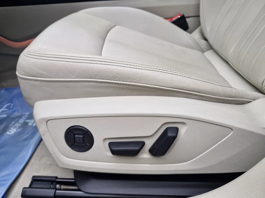 2025 Audi A6 40 TFSl 