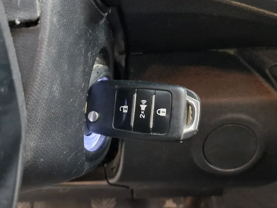 بيجو Landtrek STD 2023 