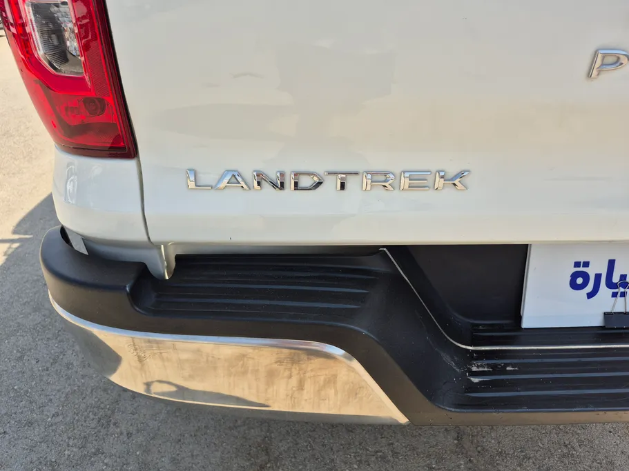 بيجو Landtrek STD 2023 