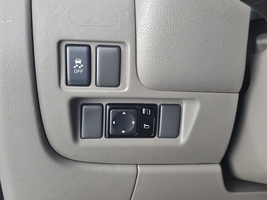 2024 Nissan Sunny SV Comfort 