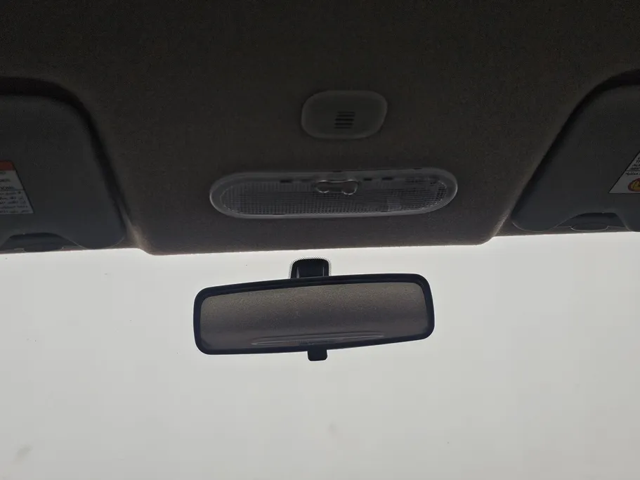 2024 Nissan Sunny SV Comfort 