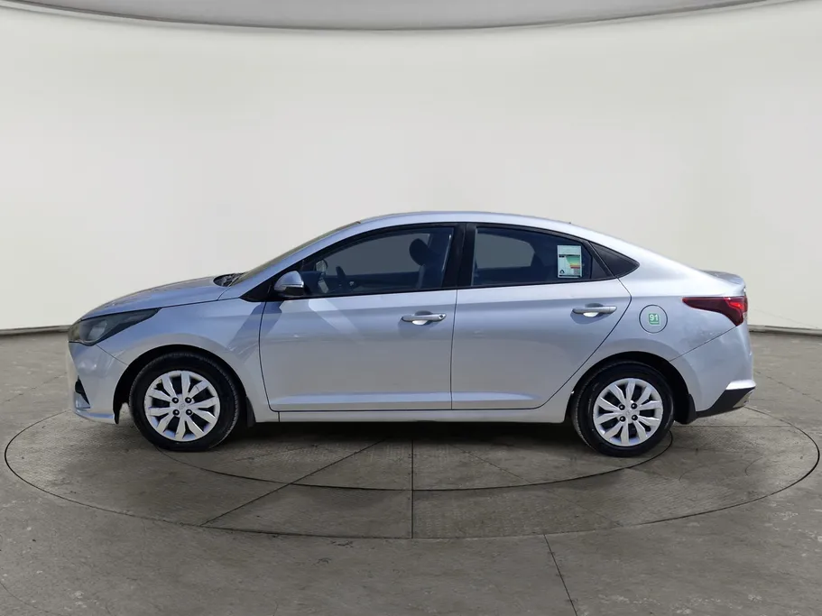 2022 Hyundai Accent Smart 