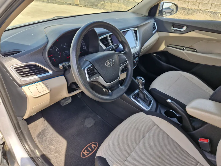 2022 Hyundai Accent Smart 