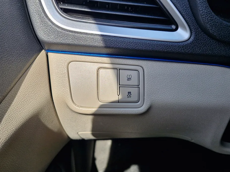 2022 Hyundai Accent Smart 