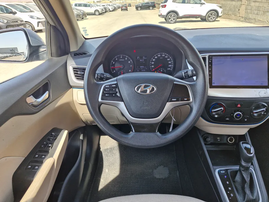 2022 Hyundai Accent Smart 