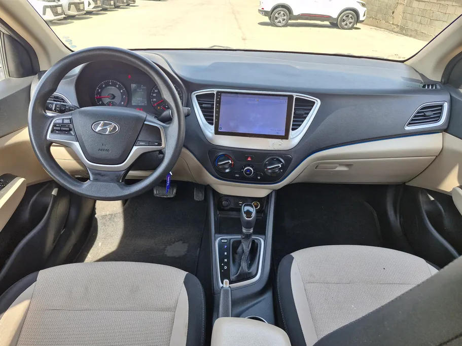 2022 Hyundai Accent Smart 
