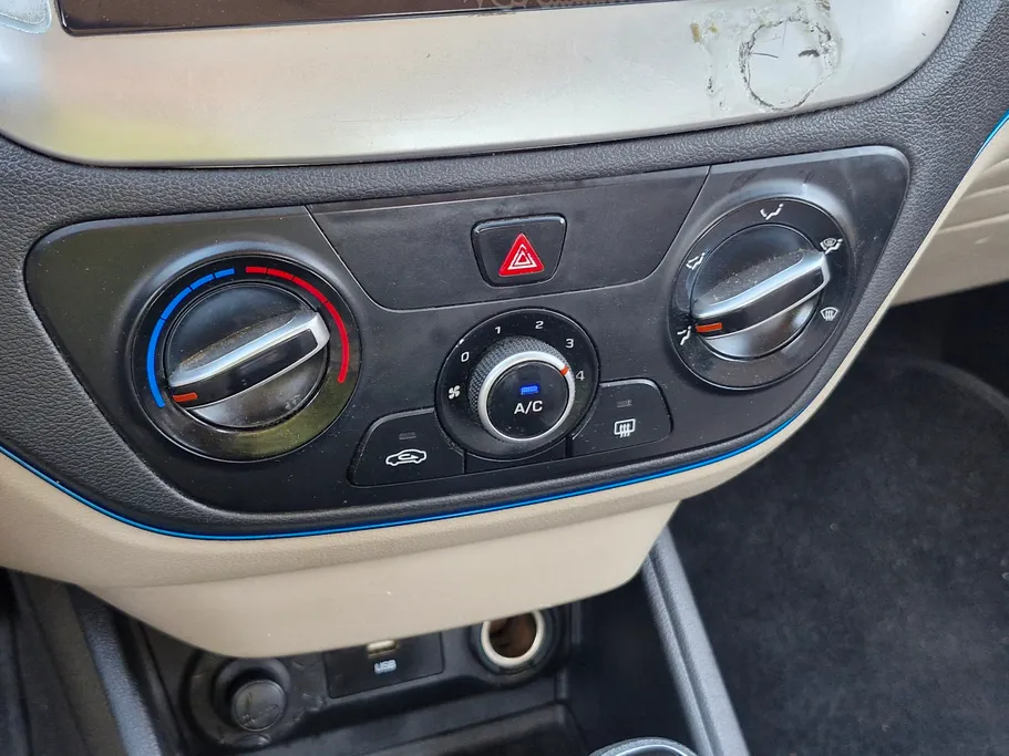 2022 Hyundai Accent Smart 