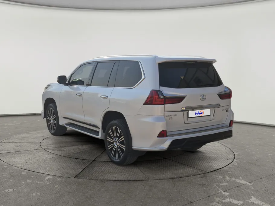 2020 Lexus LX 570 S 