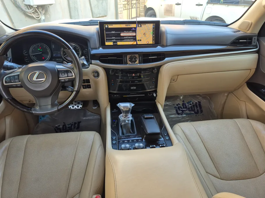 2020 Lexus LX 570 S 