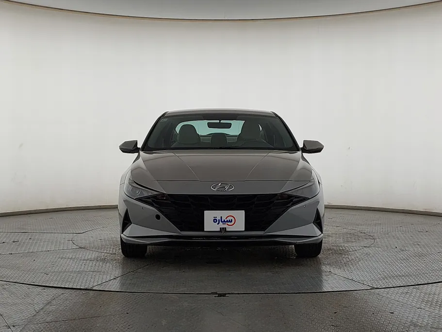 2023 Hyundai Elantra Smart 