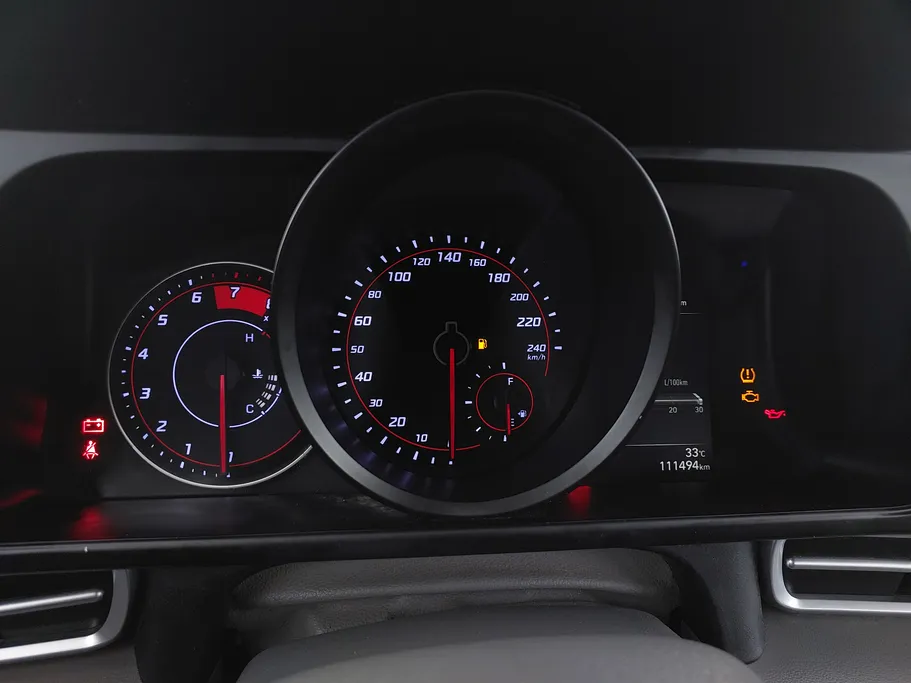 2023 Hyundai Elantra Smart 
