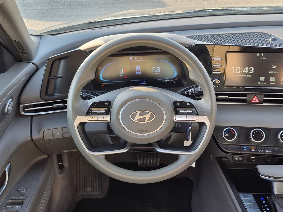 2025 Hyundai Elantra Fleet 