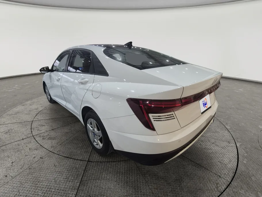 2025 Hyundai Accent Fleet 