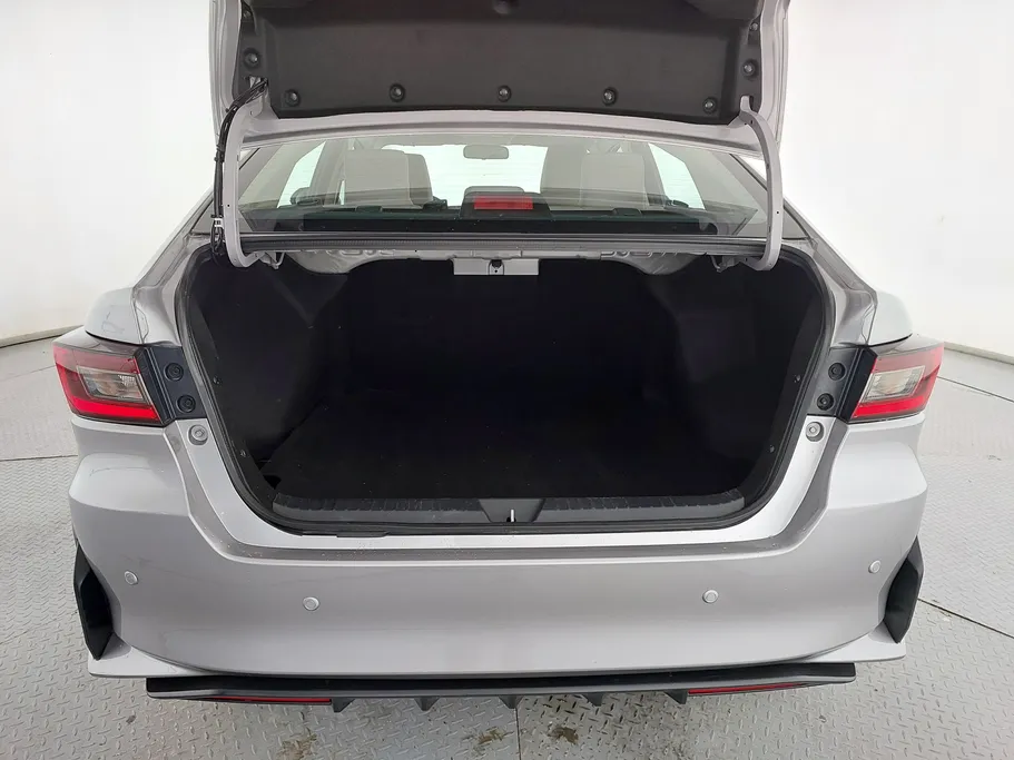 2024 Toyota Yaris  Y 