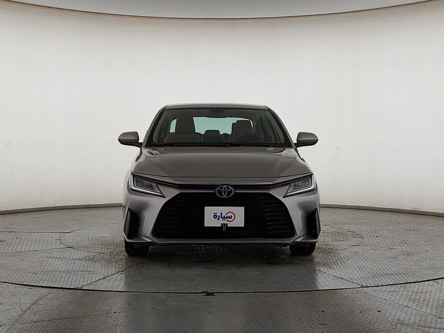 2024 Toyota Yaris  Y 