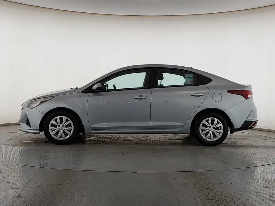 2022 Hyundai Accent Smart 