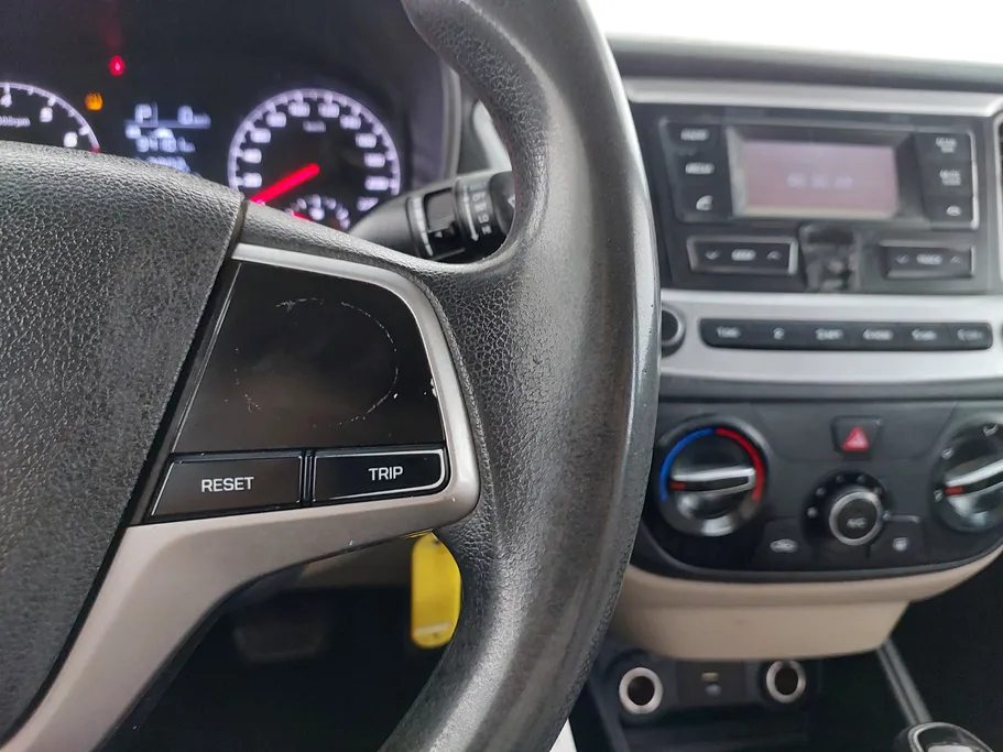 2022 Hyundai Accent Smart 