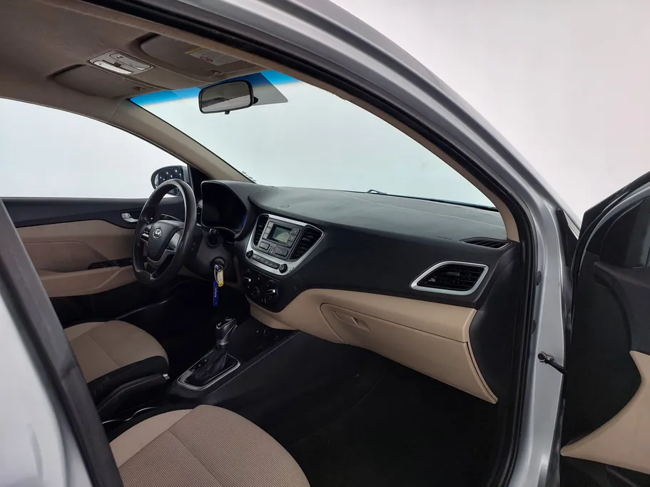 2022 Hyundai Accent Smart 