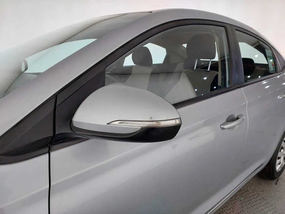 2022 Hyundai Accent Smart 