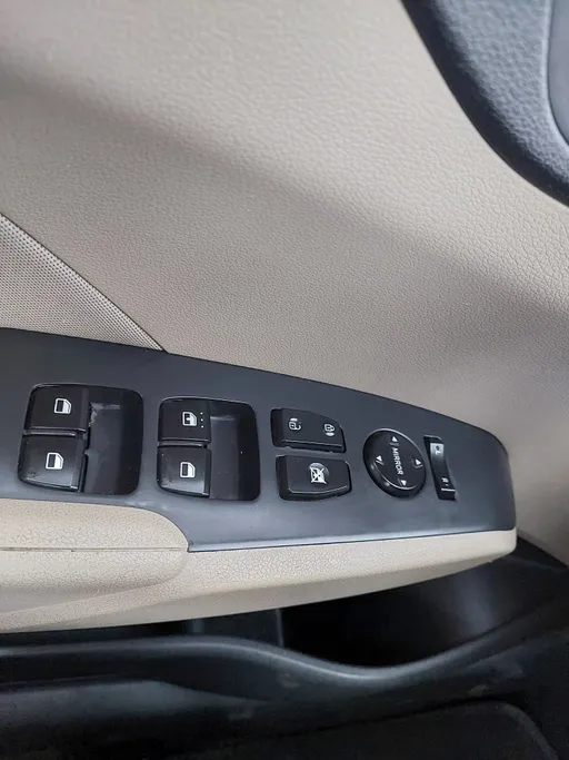 2023 Hyundai Accent Smart 