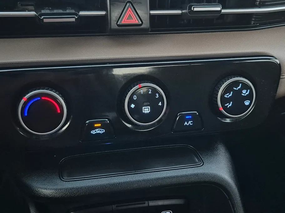 2025 Hyundai Accent Fleet 