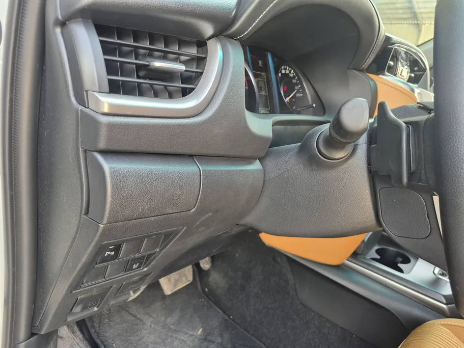2025 Toyota Fortuner VX 