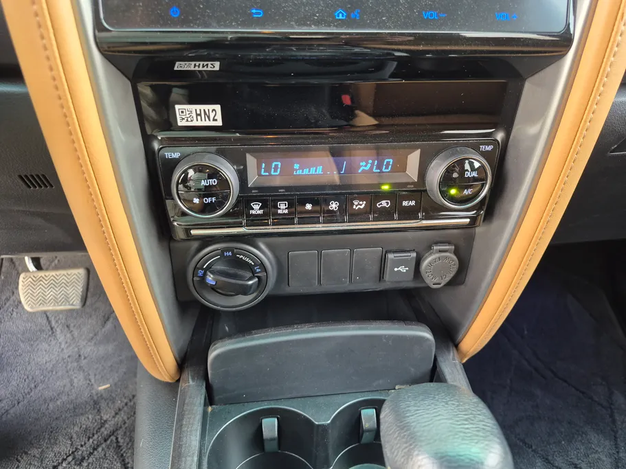 2025 Toyota Fortuner VX 