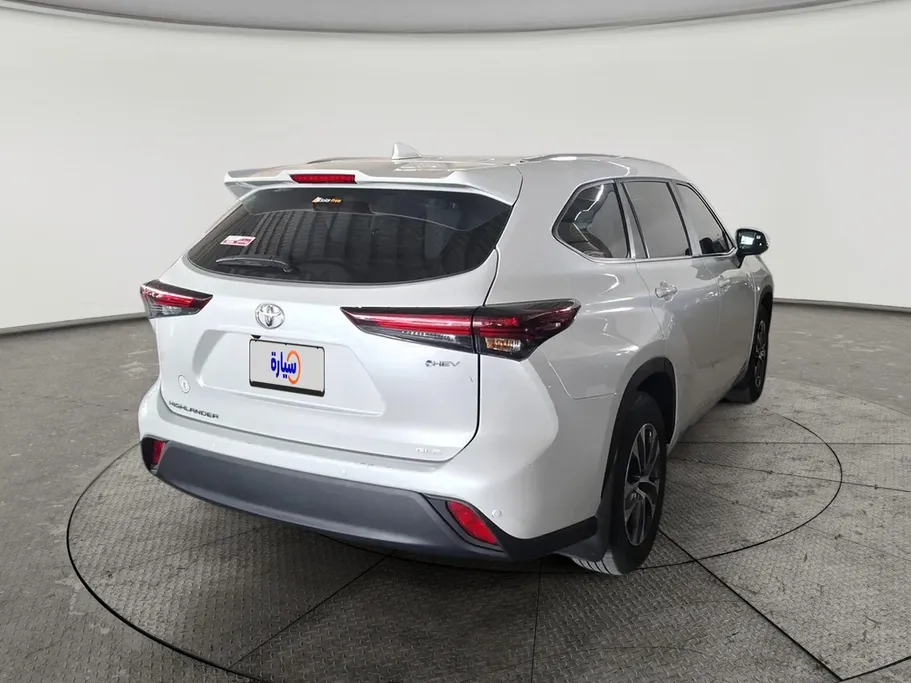 2025 Toyota Highlander GLE 