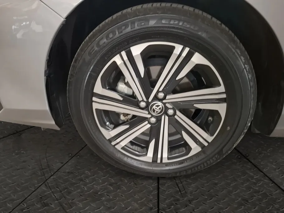 2024 Toyota Yaris  Y Plus 