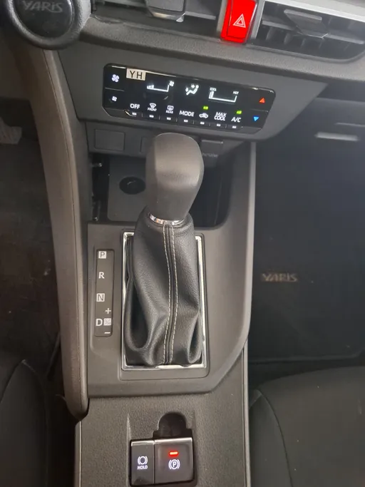 2024 Toyota Yaris  Y Plus 