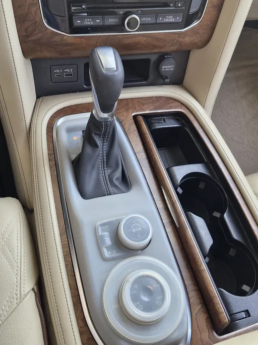 نيسان باترول SE 2021 