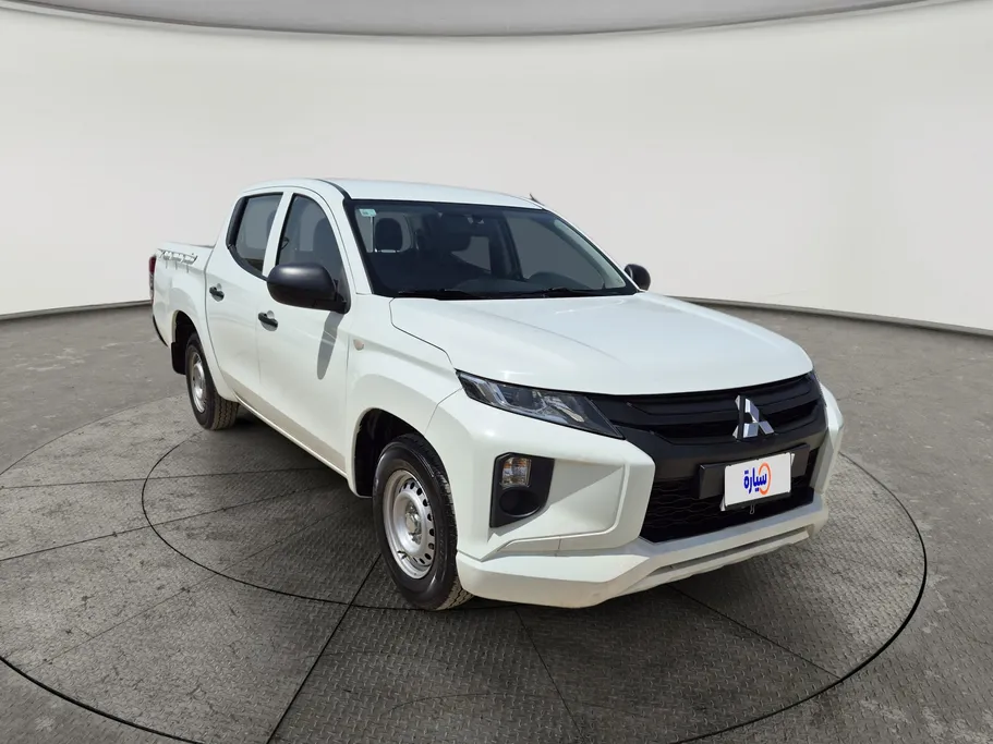2023 Mitsubishi L200 DC 4x2 Diesel 